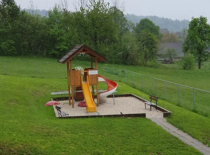 Apartmaji Brsca 公寓