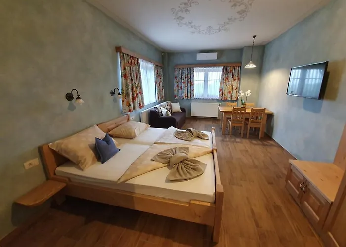 Apartmaji Brsca 公寓 *